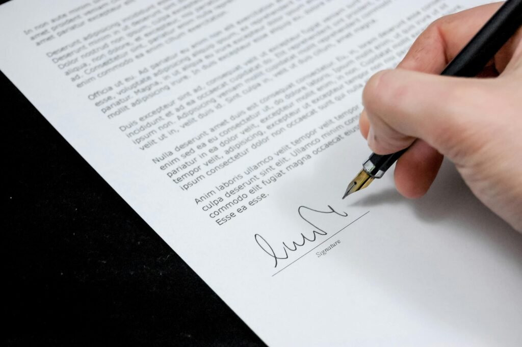 contract signature